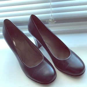 Aerosoles Navy Heels